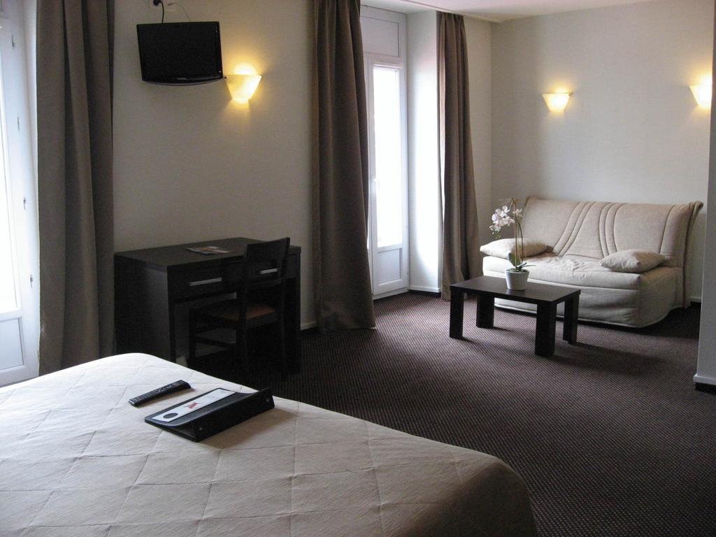 Hotel Florida Biarritz Oda fotoğraf